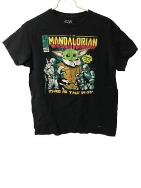 Star Wars T-Shirt Mens Medium The Mandalorian Baby Yoda Grogu Black Graphic Tee